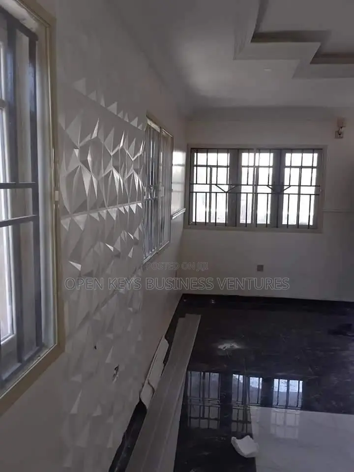 Furnished 3bdrm Bungalow in Akuru Elebu, Akala Express for sale
