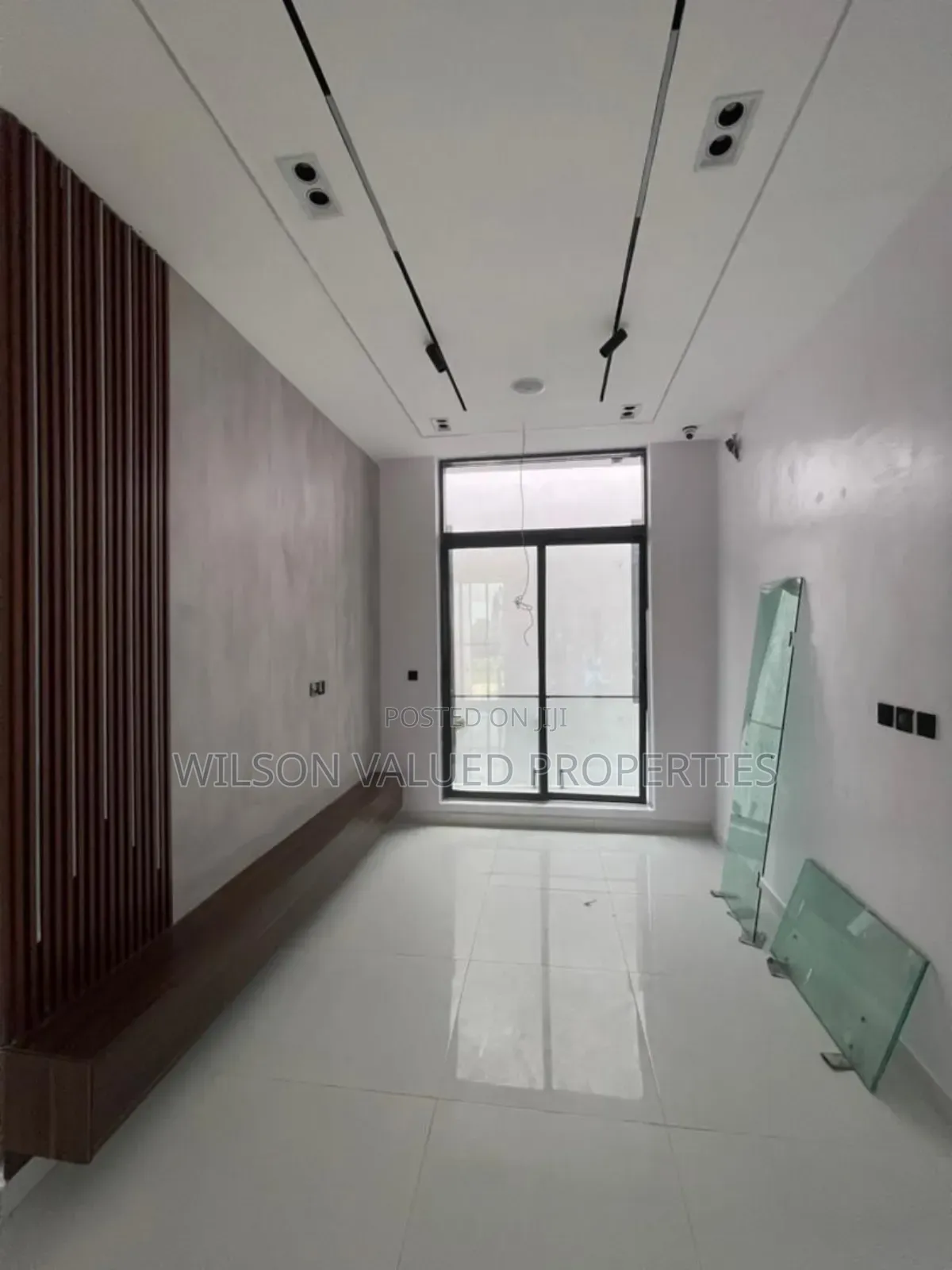 5bdrm Duplex in Wvp Homes, Chevron for sale