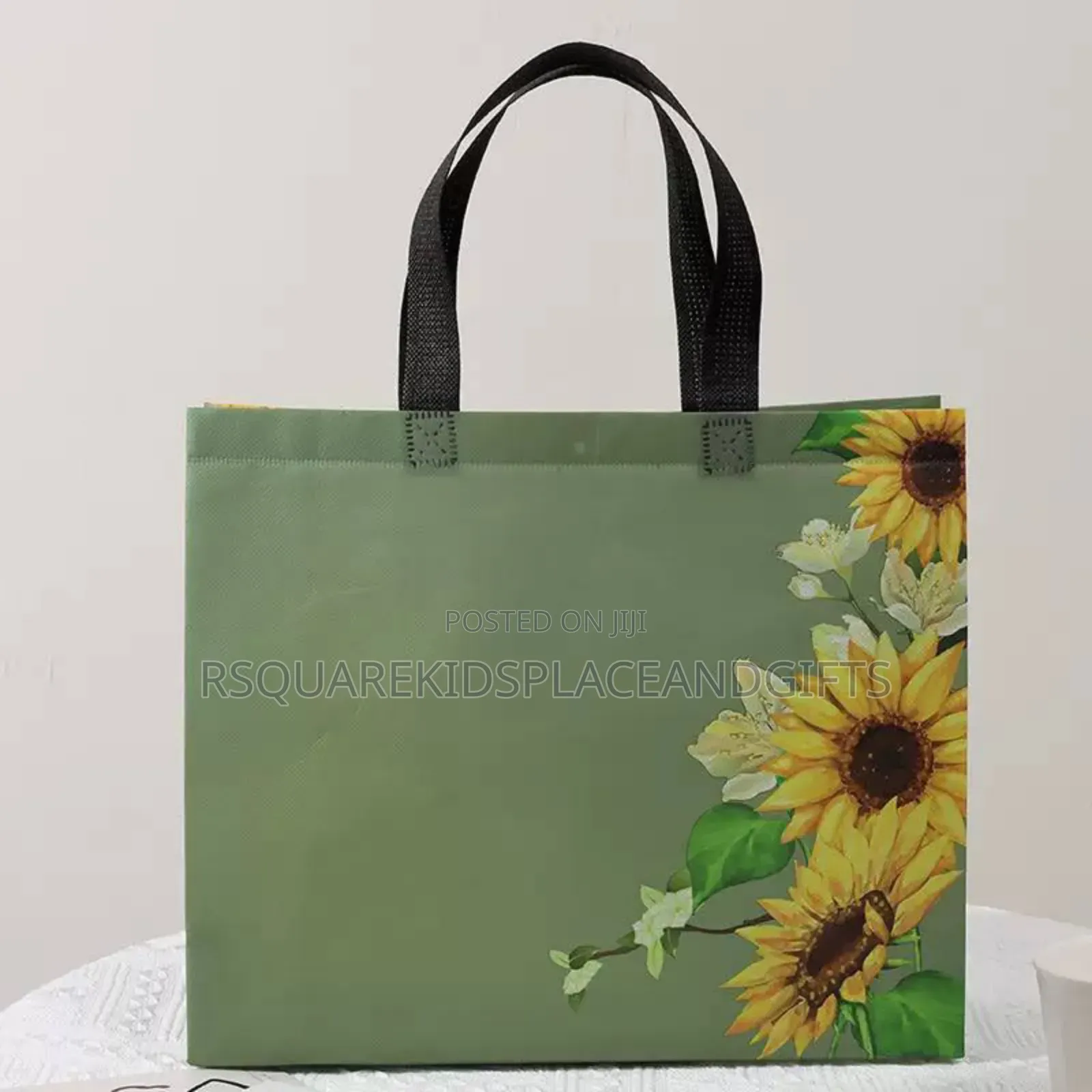 Souvenir Bags in Sizes in Doz Price