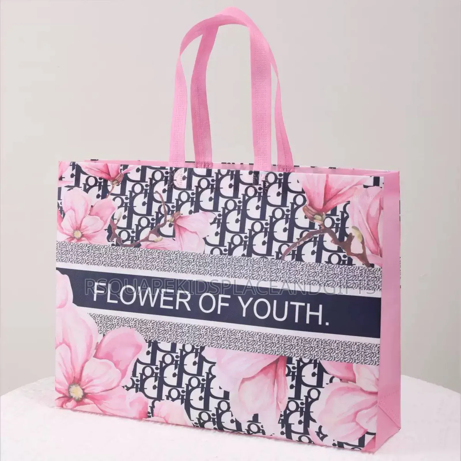 Souvenir Bags in Sizes in Doz Price