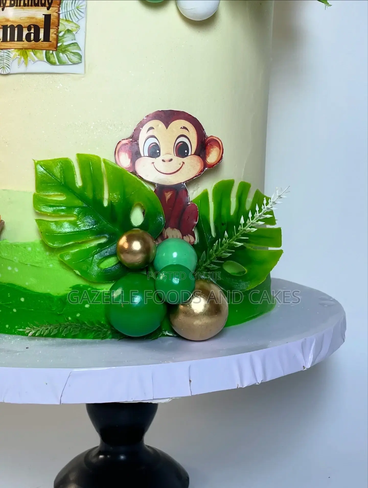 9inch Lion Themed Cake With Four Layers of Flavored Cake