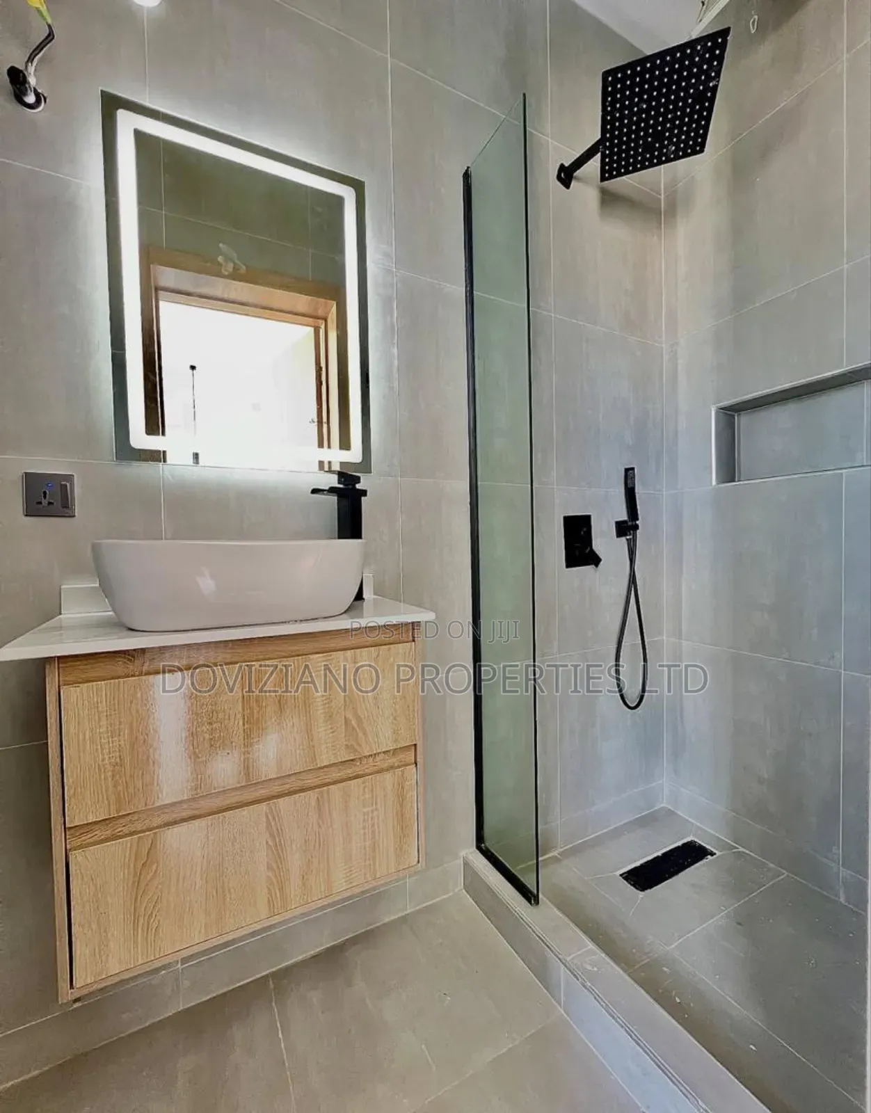 2bdrm Apartment in Ikate for sale