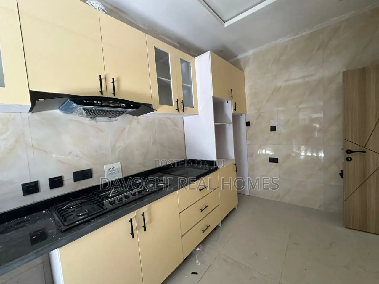 3bdrm Maisonette in Ikate for rent