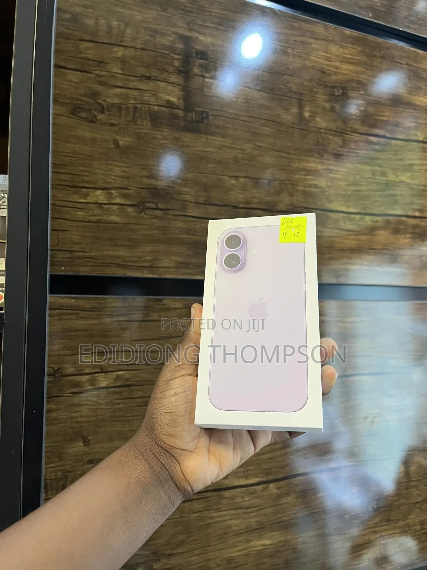 New Apple iPhone 17 256 GB