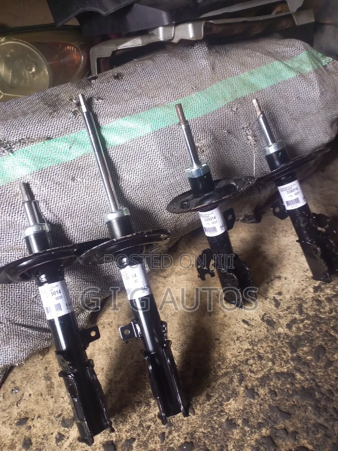 Front and Back Shock Lexus Es350