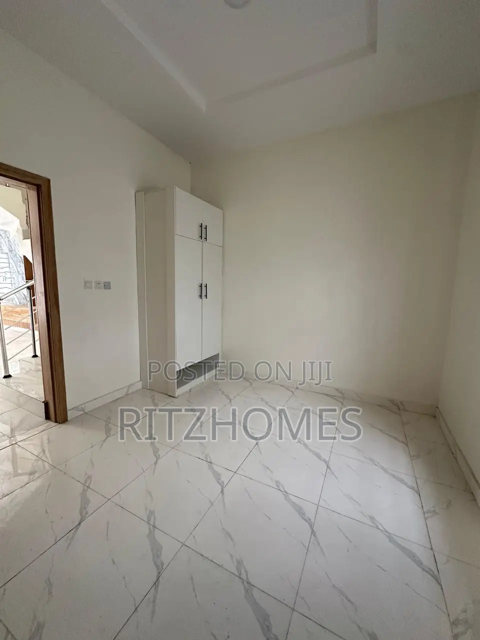 4bdrm House in VGC / Ajah for sale