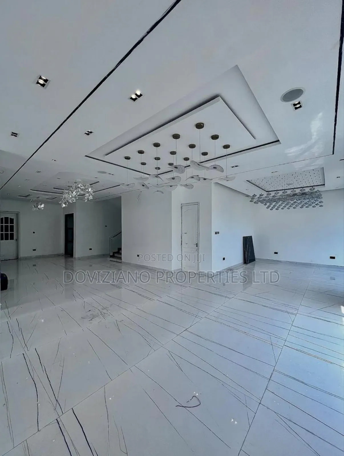 5bdrm Duplex in Ikate for sale