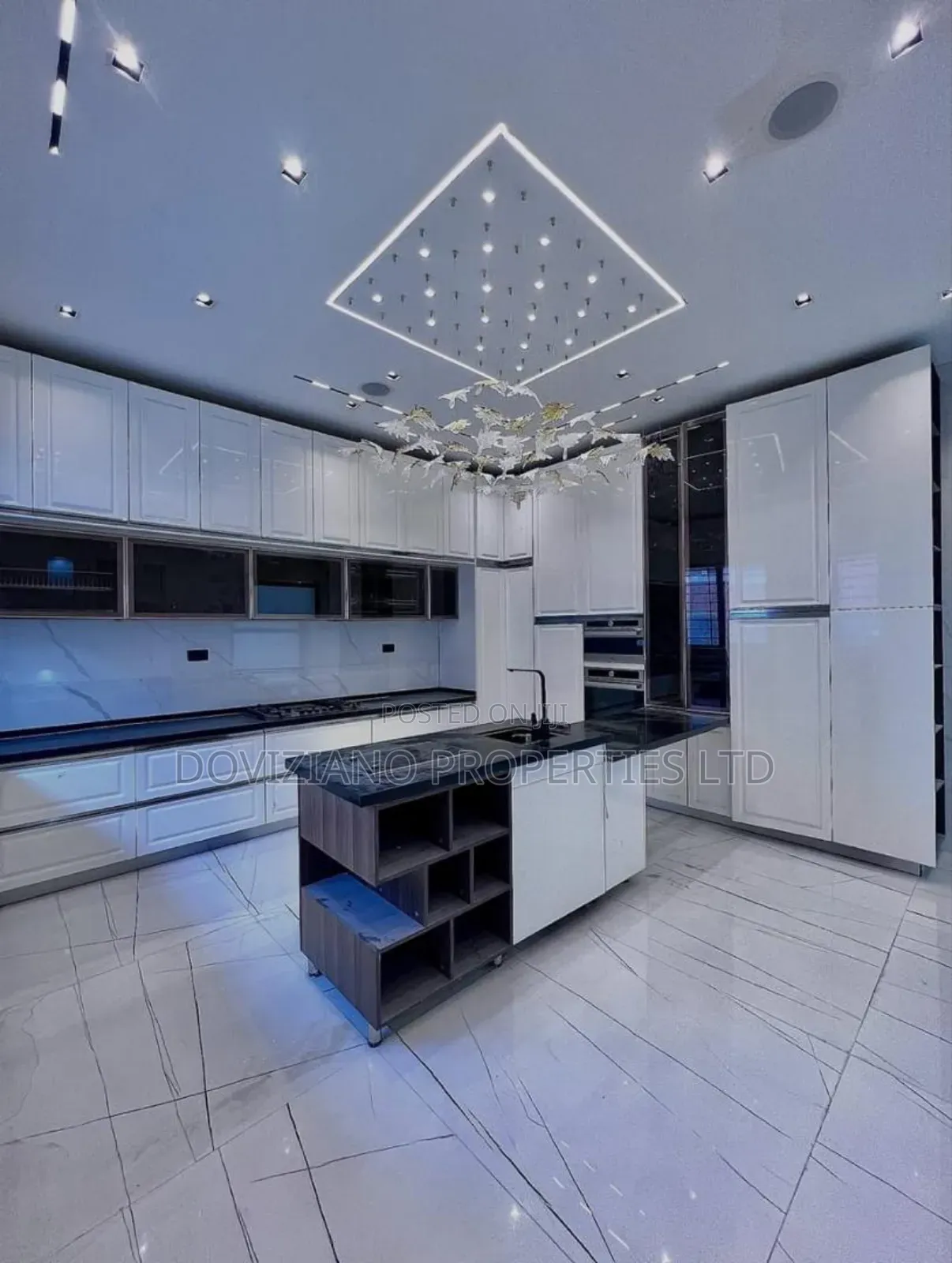 5bdrm Duplex in Ikate for sale