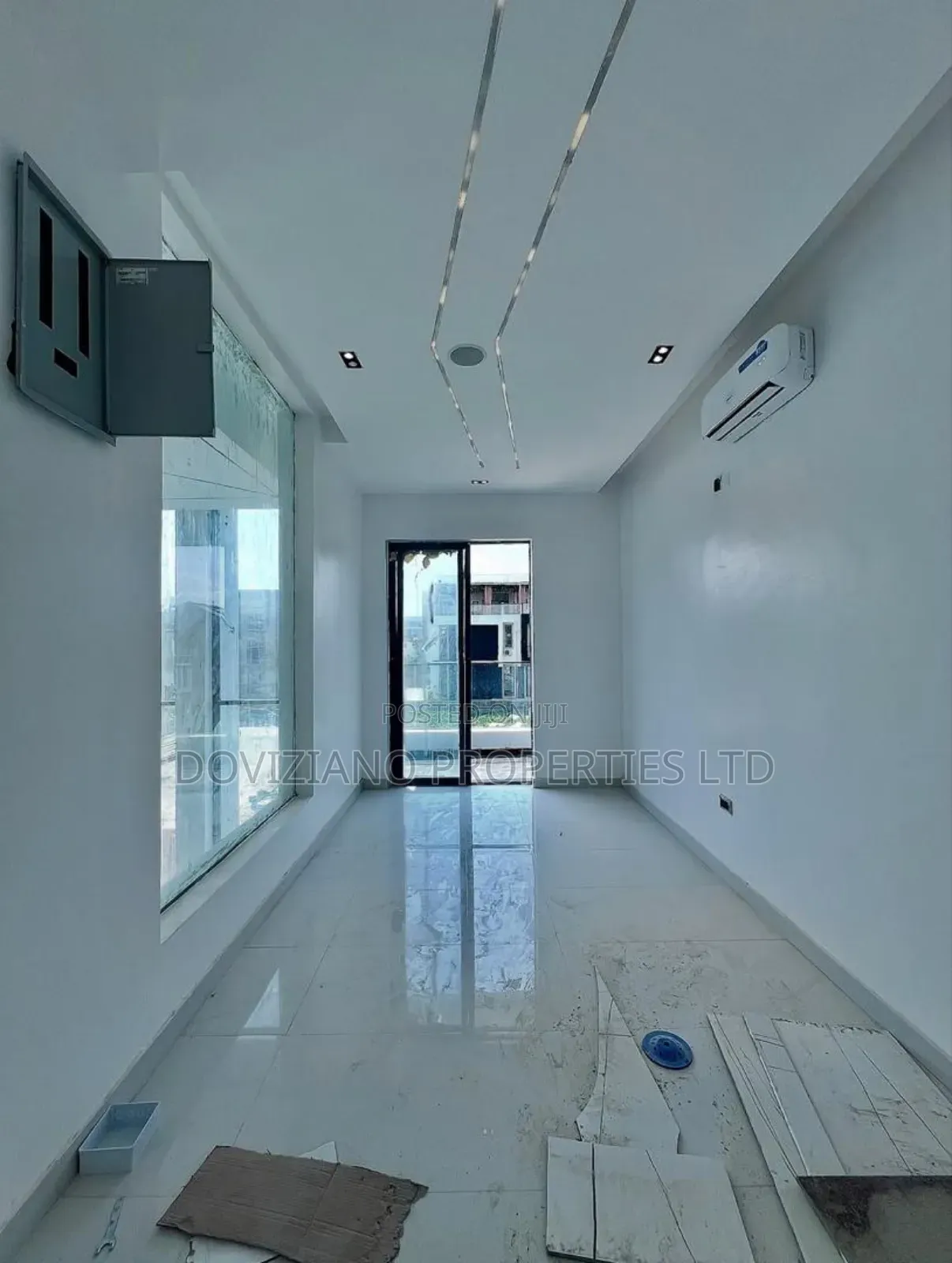 5bdrm Duplex in Ikate for sale