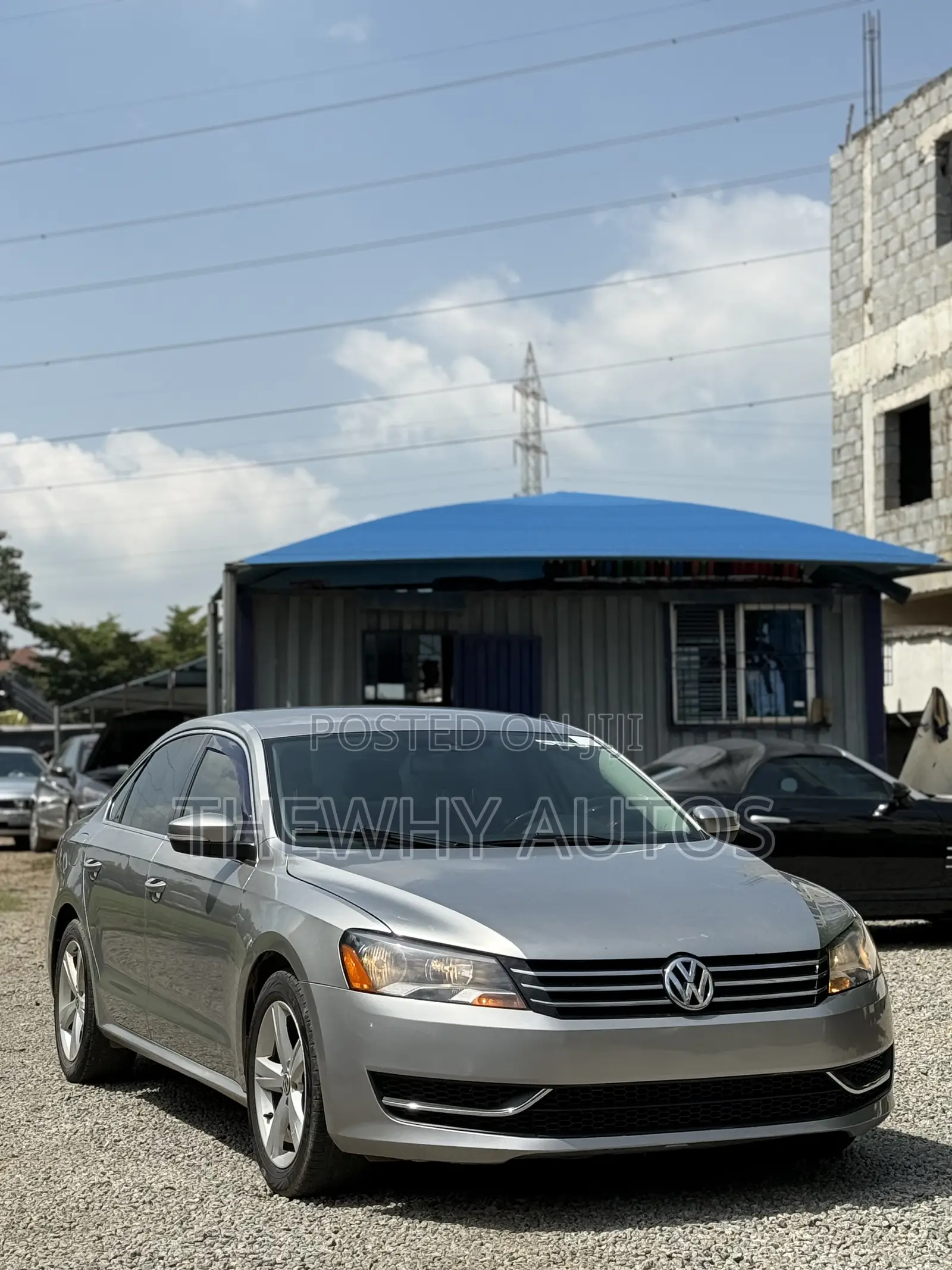 Volkswagen Passat S 4dr Sedan w/Navigation (2.5L 5cyl 6A) 2014 Beige