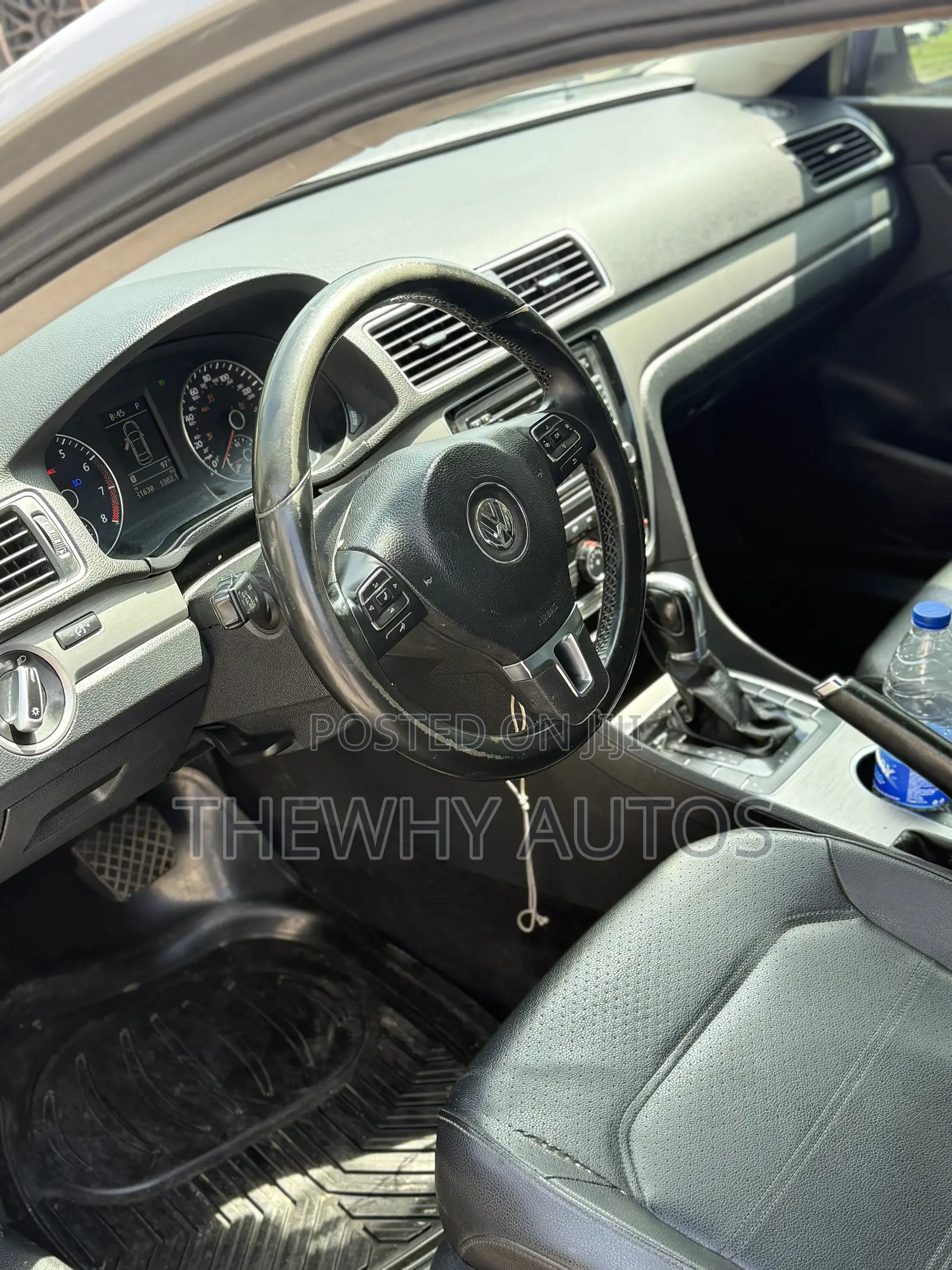 Volkswagen Passat S 4dr Sedan w/Navigation (2.5L 5cyl 6A) 2014 Beige