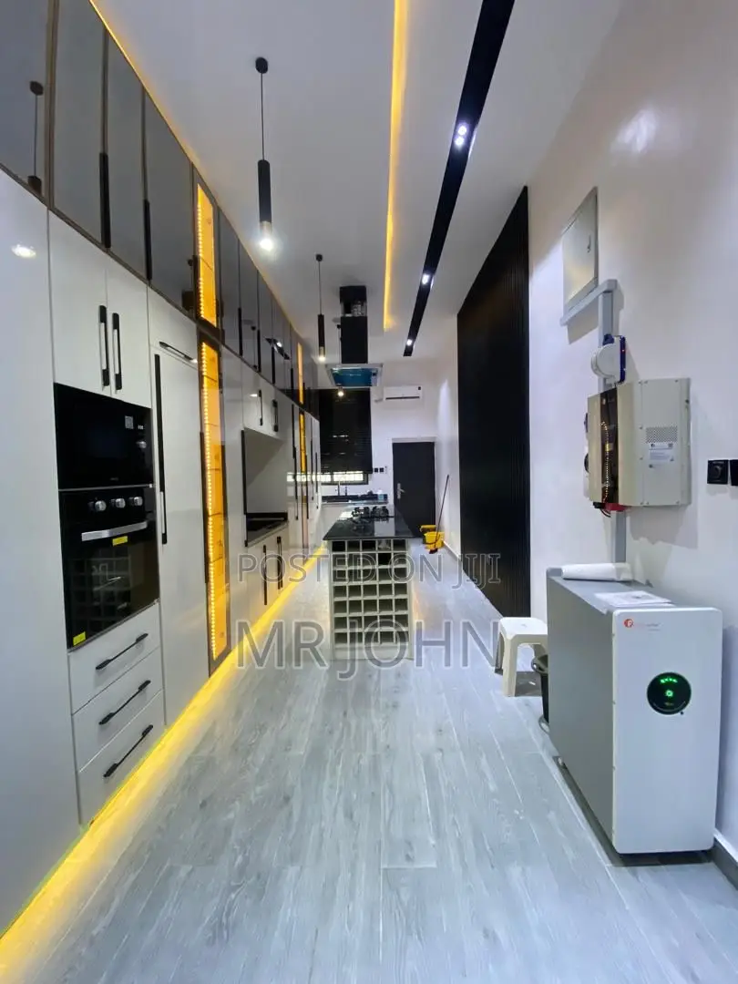 4bdrm Mansion in Orchid, Lekki for sale
