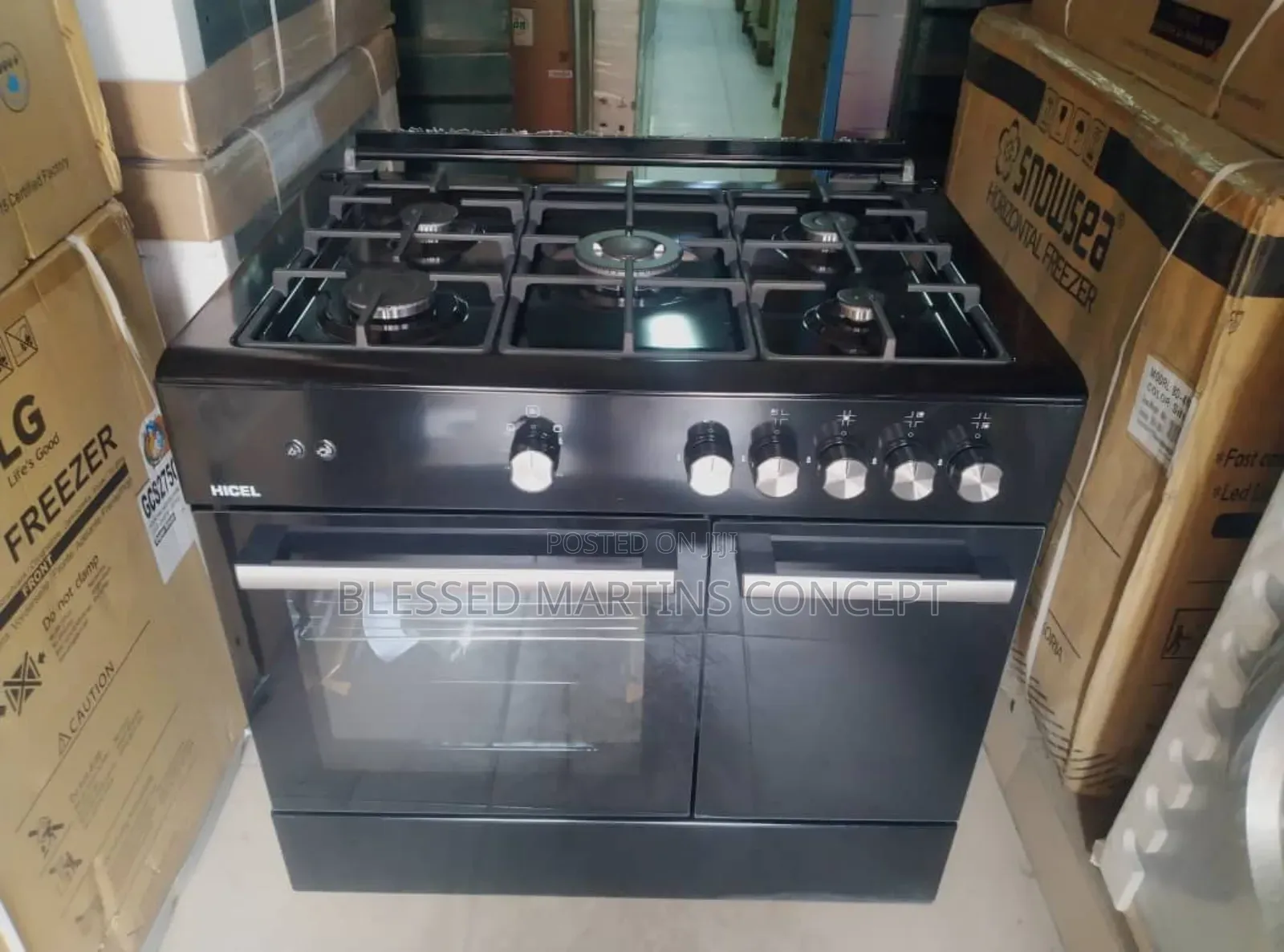 90cm Standing Cooker With Oven and Grill.5 Ways Burner