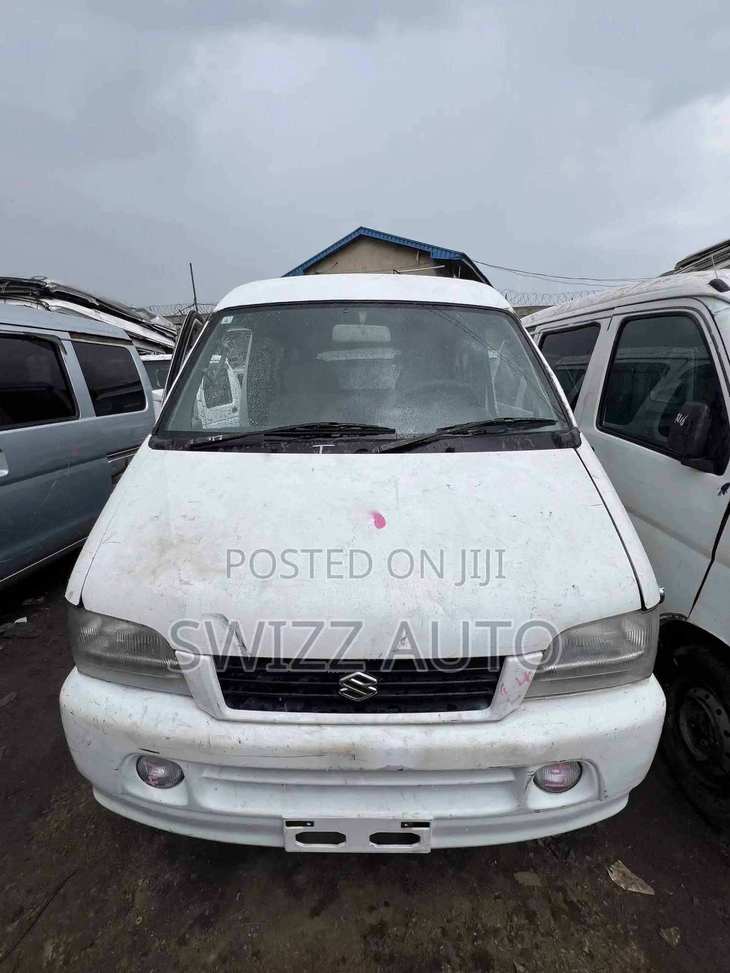 Suzuki Every 2010 White