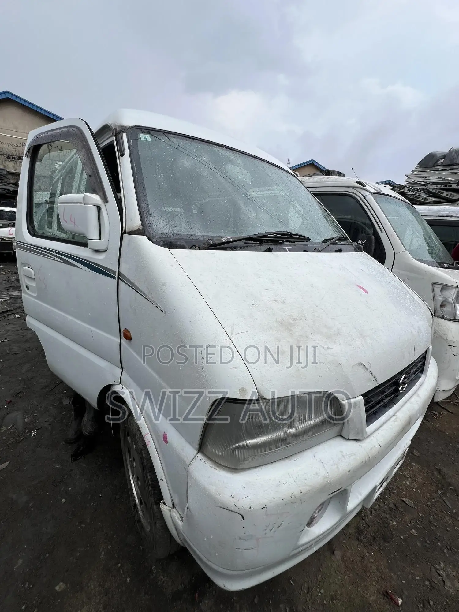 Suzuki Every 2010 White