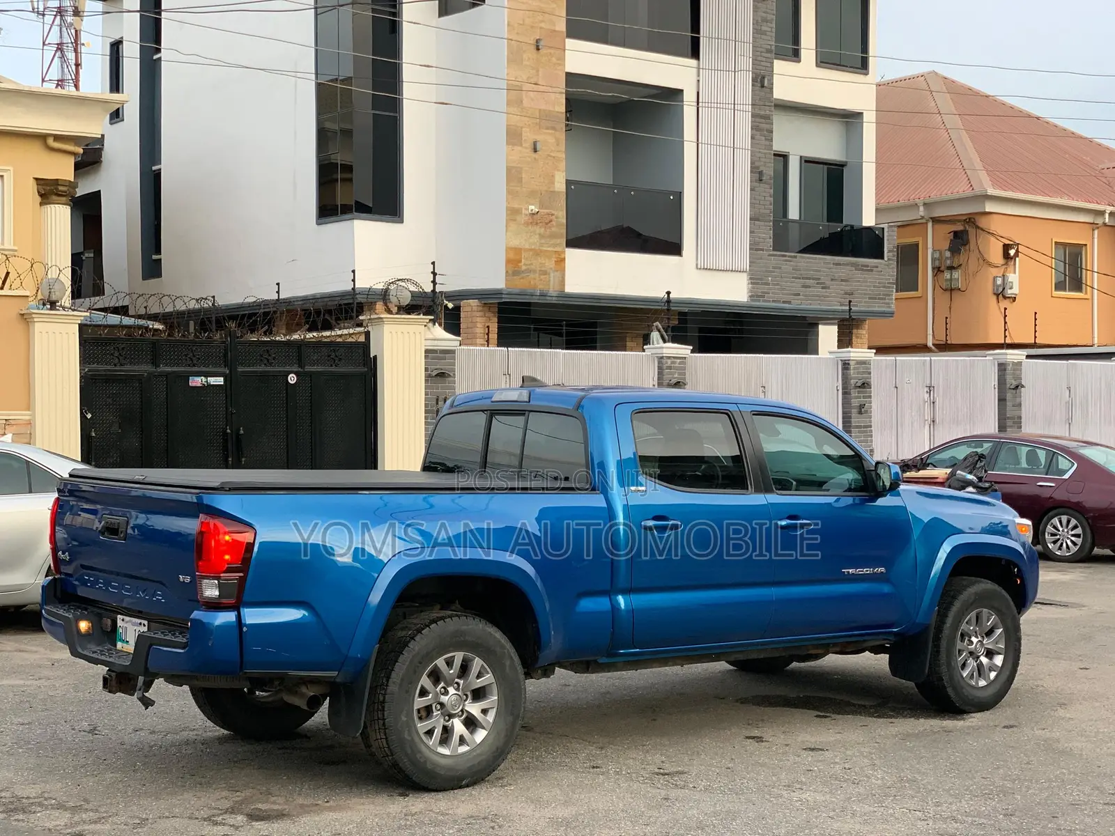 Toyota Tacoma SR 2019 Blue