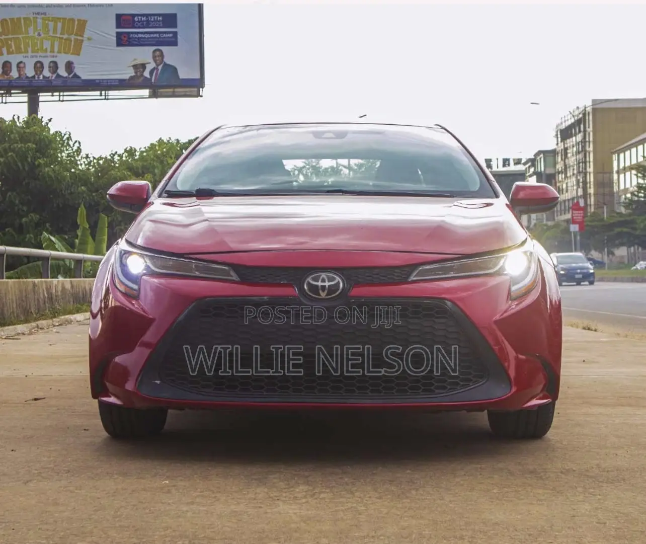 Toyota Corolla LE 2020 Red