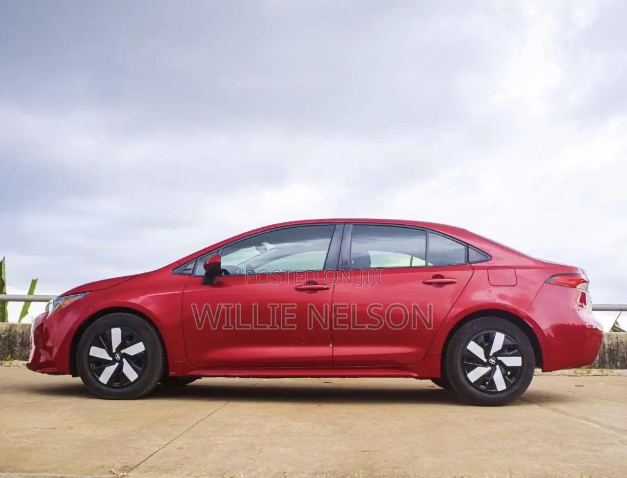 Toyota Corolla LE 2020 Red