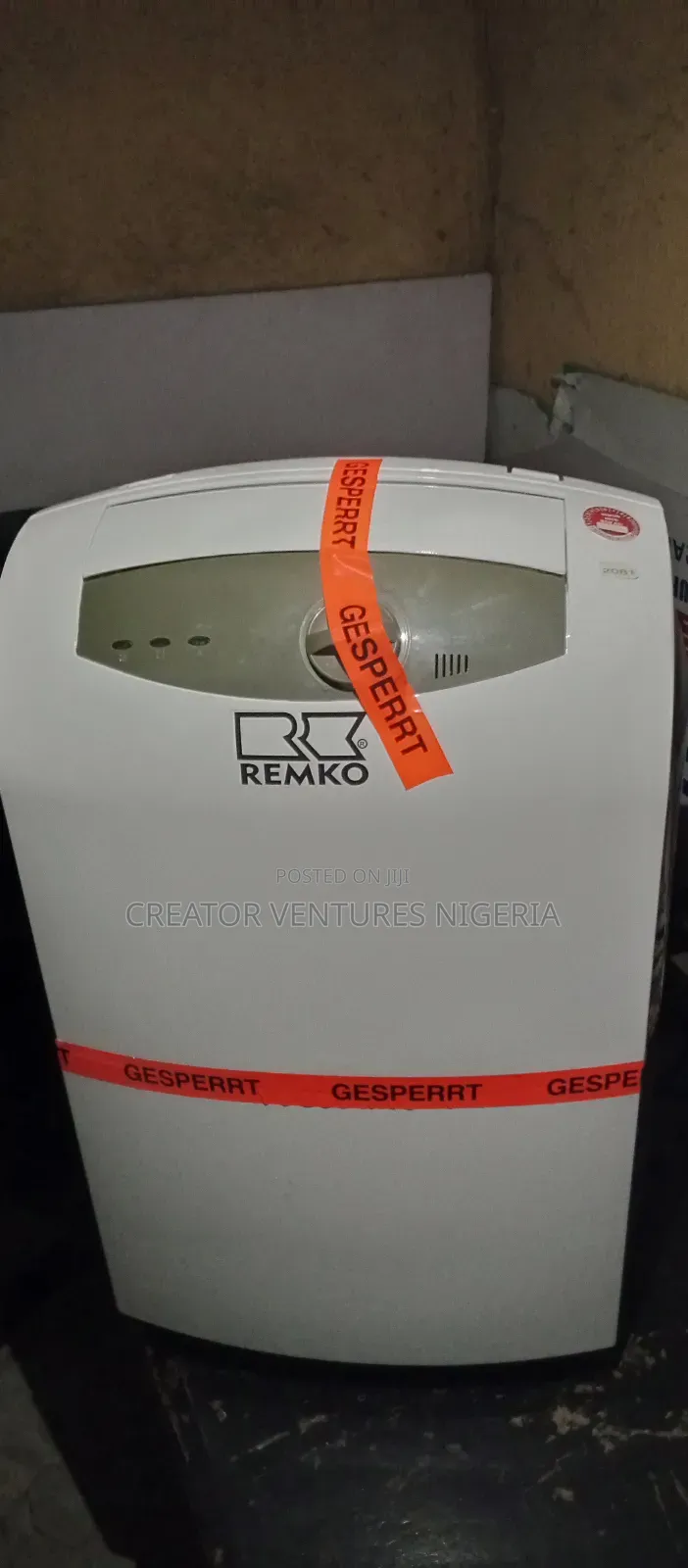Dehumidifier Remko 32 Lts,Remove Mist,Waiters,Odours,with Air Purifier