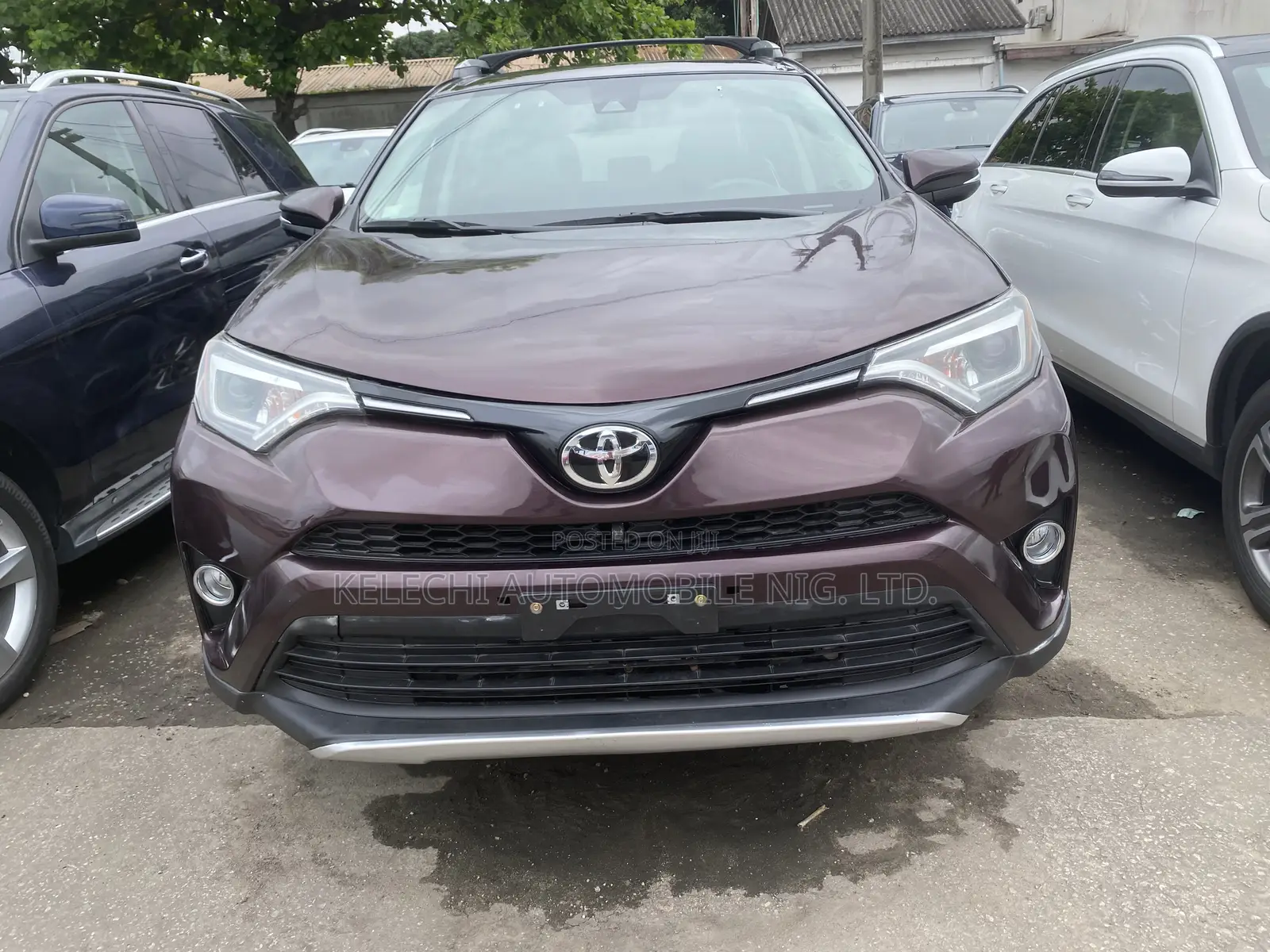 Toyota RAV4 Limited 4dr SUV AWD (2.5L 4cyl 6A) 2018 Purple
