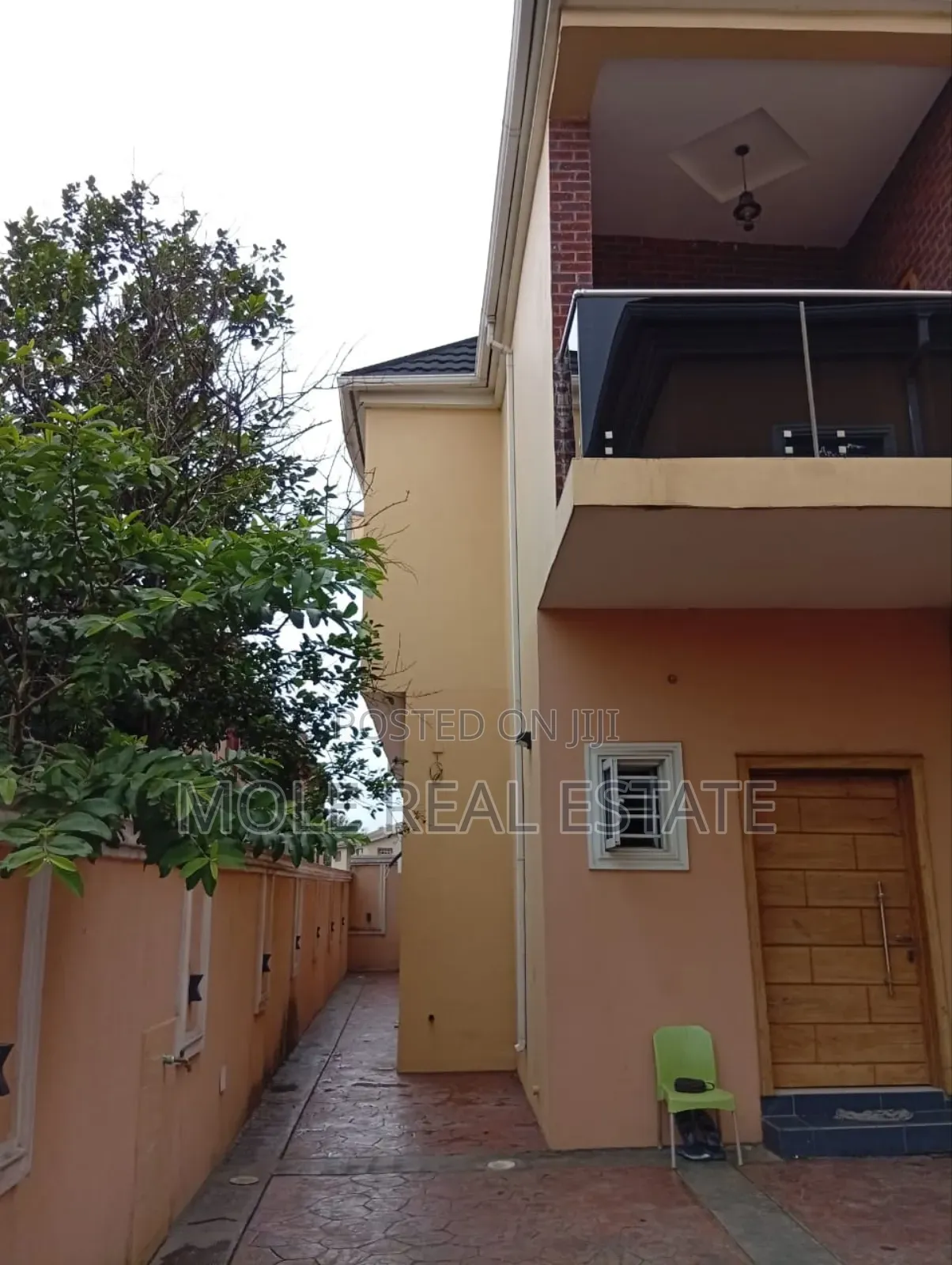 Furnished 5bdrm Duplex in Ajao Estate for sale