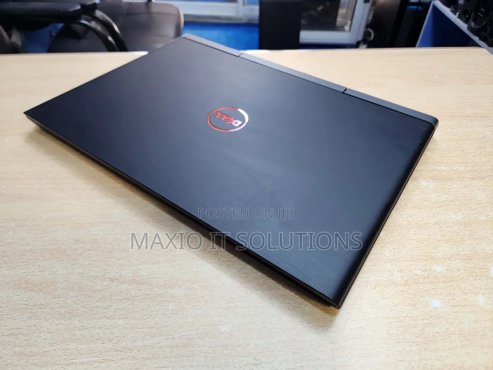 Laptop Dell Inspiron 15 7000 8GB Intel Core I5 HDD+SSD 750GB