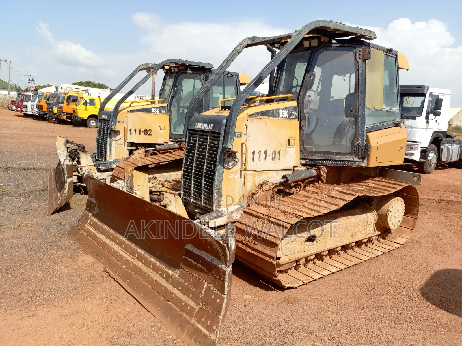 Graders Cat Available for Sale.