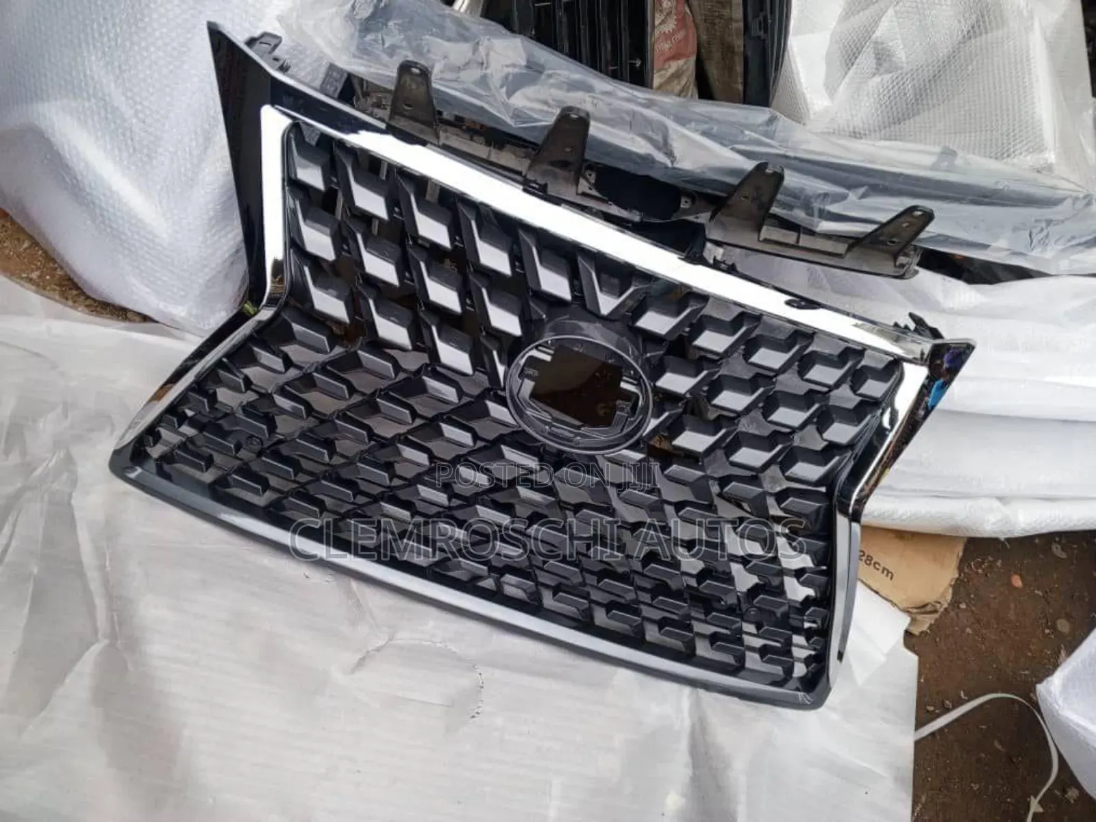 High Quality Certified Complete Brand New Front Grill Lexus Gx460 2020