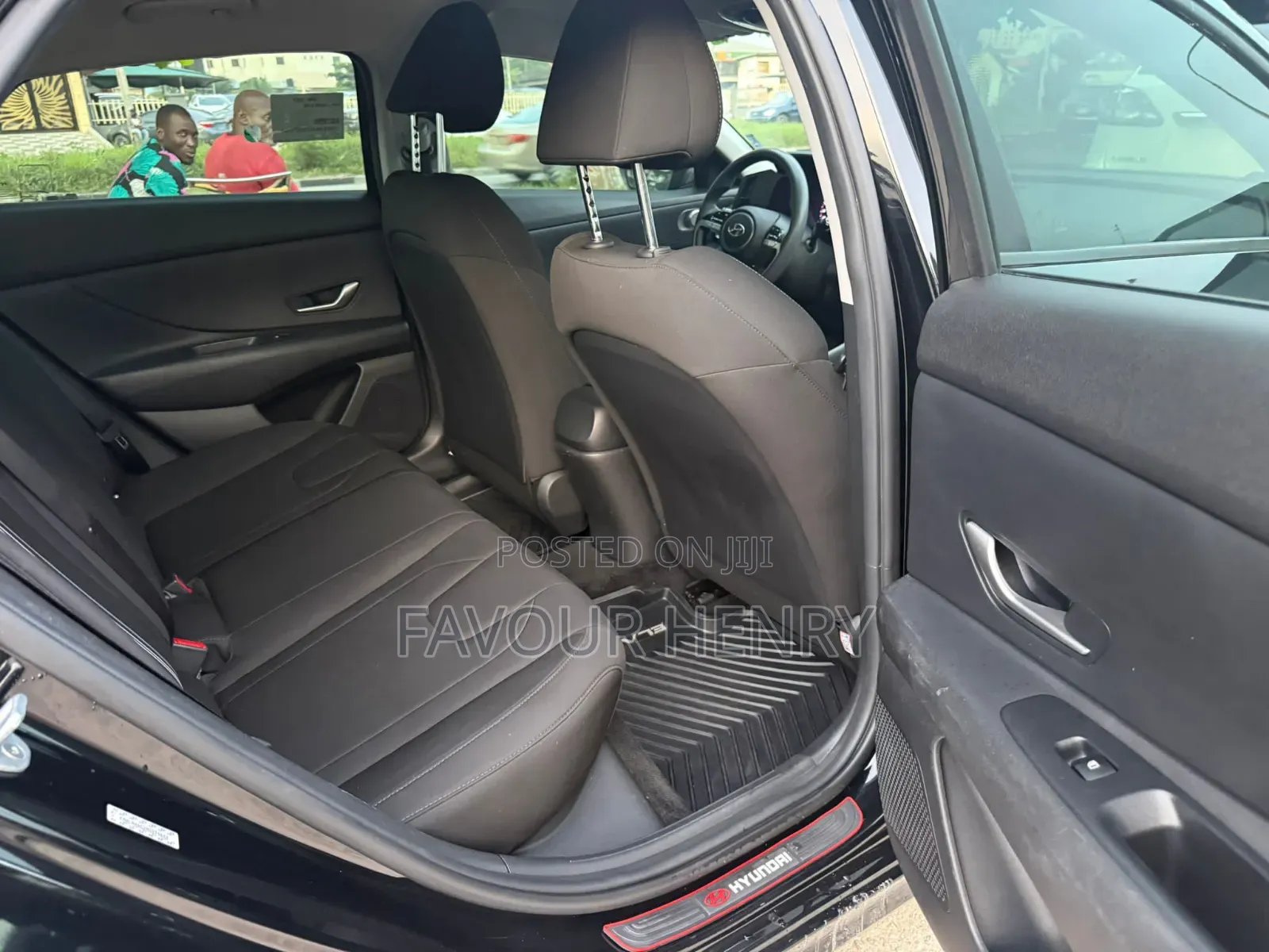 Hyundai Elantra HEV 2022 Black