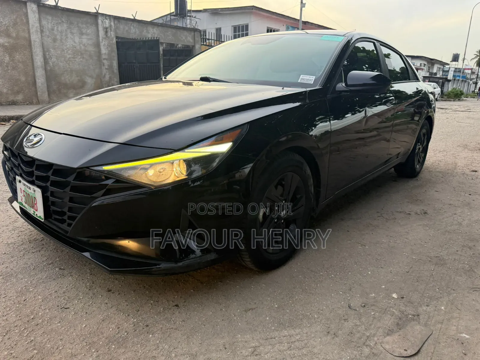 Hyundai Elantra HEV 2022 Black