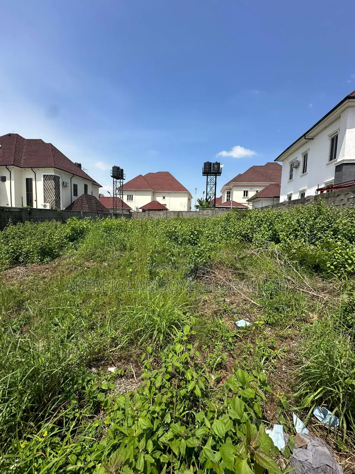 600sqm of Land for Fully Detached Duplex With Bq