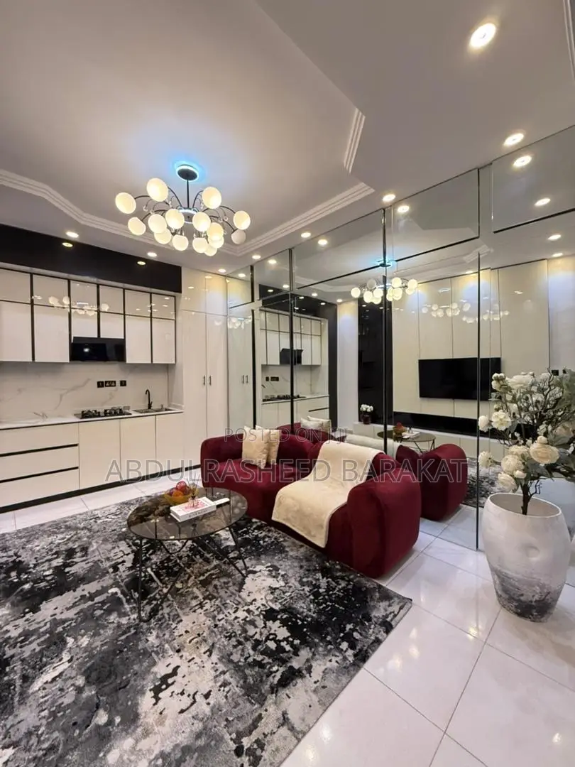 1 Bedroom Apartment With a Private Cinema and Bathub