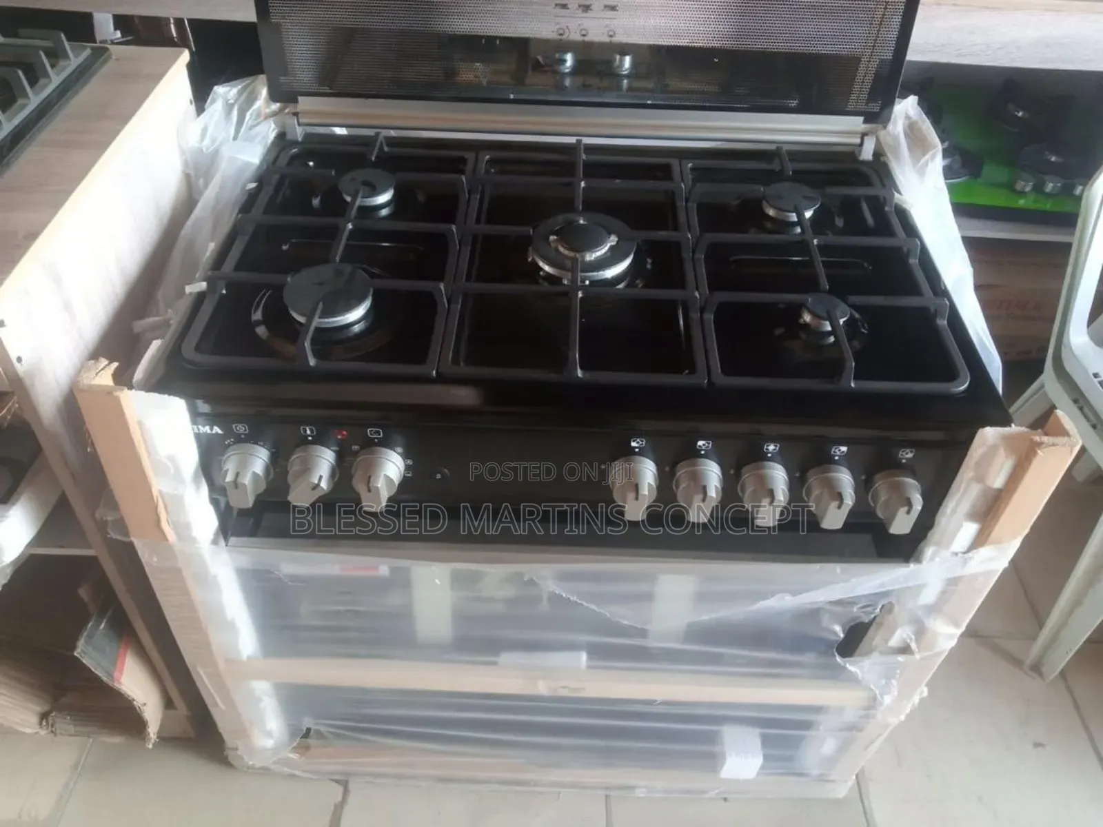 90cm Standing Gas Burner With Oven and Grill. 5 Ways Burner