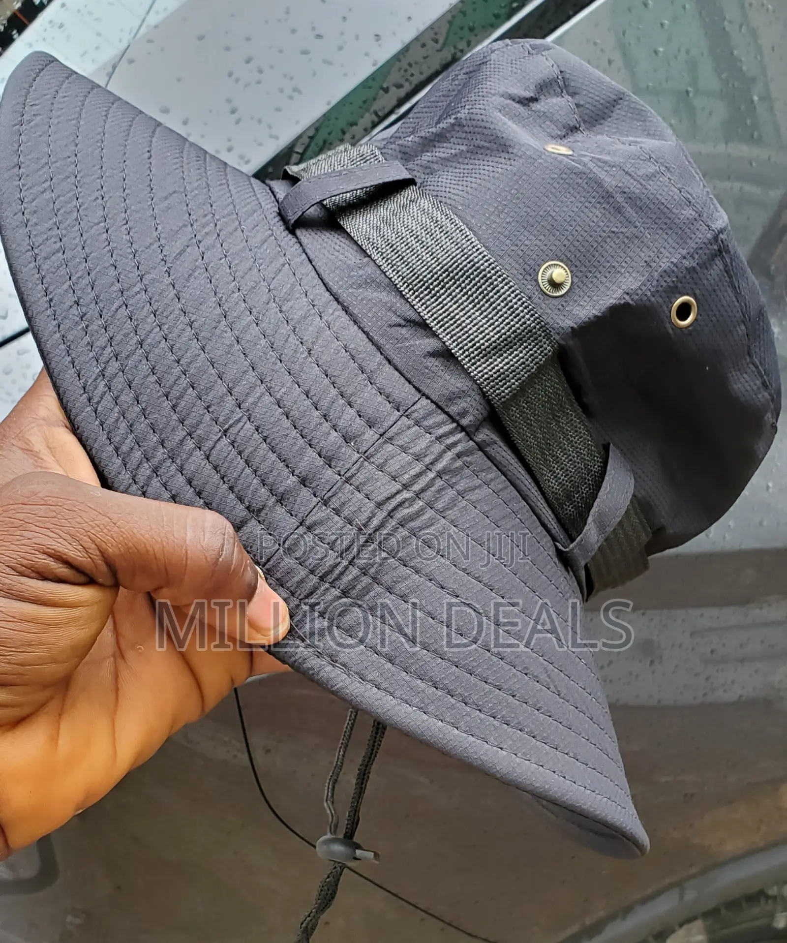 Classic Black Unique Bucket Hat With Rope