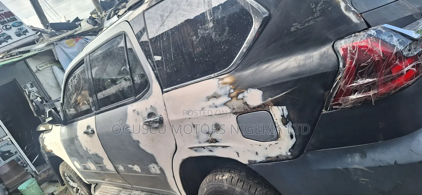 Toyota Sequoia 2001 Upgrade To Lx570 2020-2021 Direct
