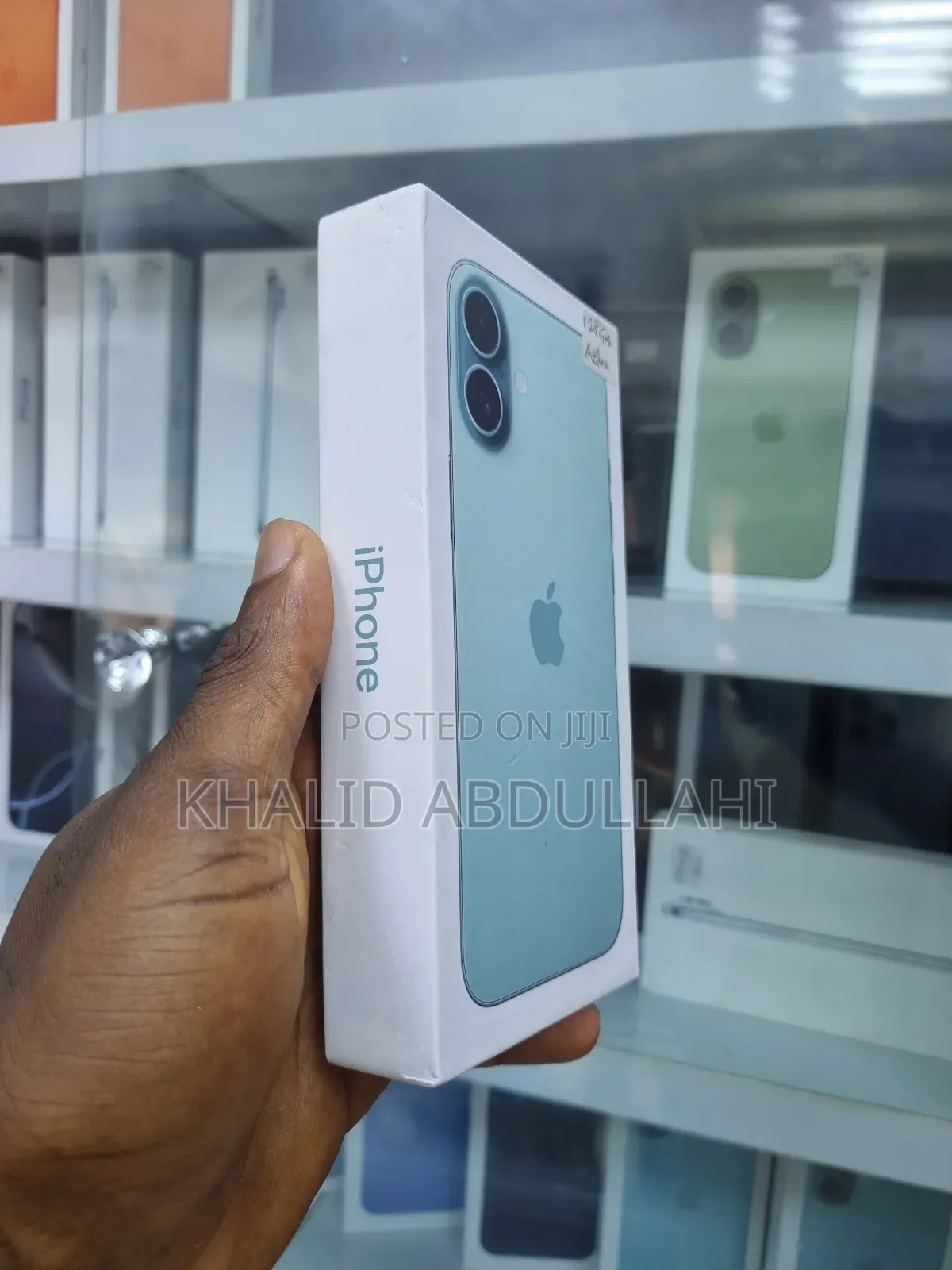 New Apple iPhone 16 128 GB Blue