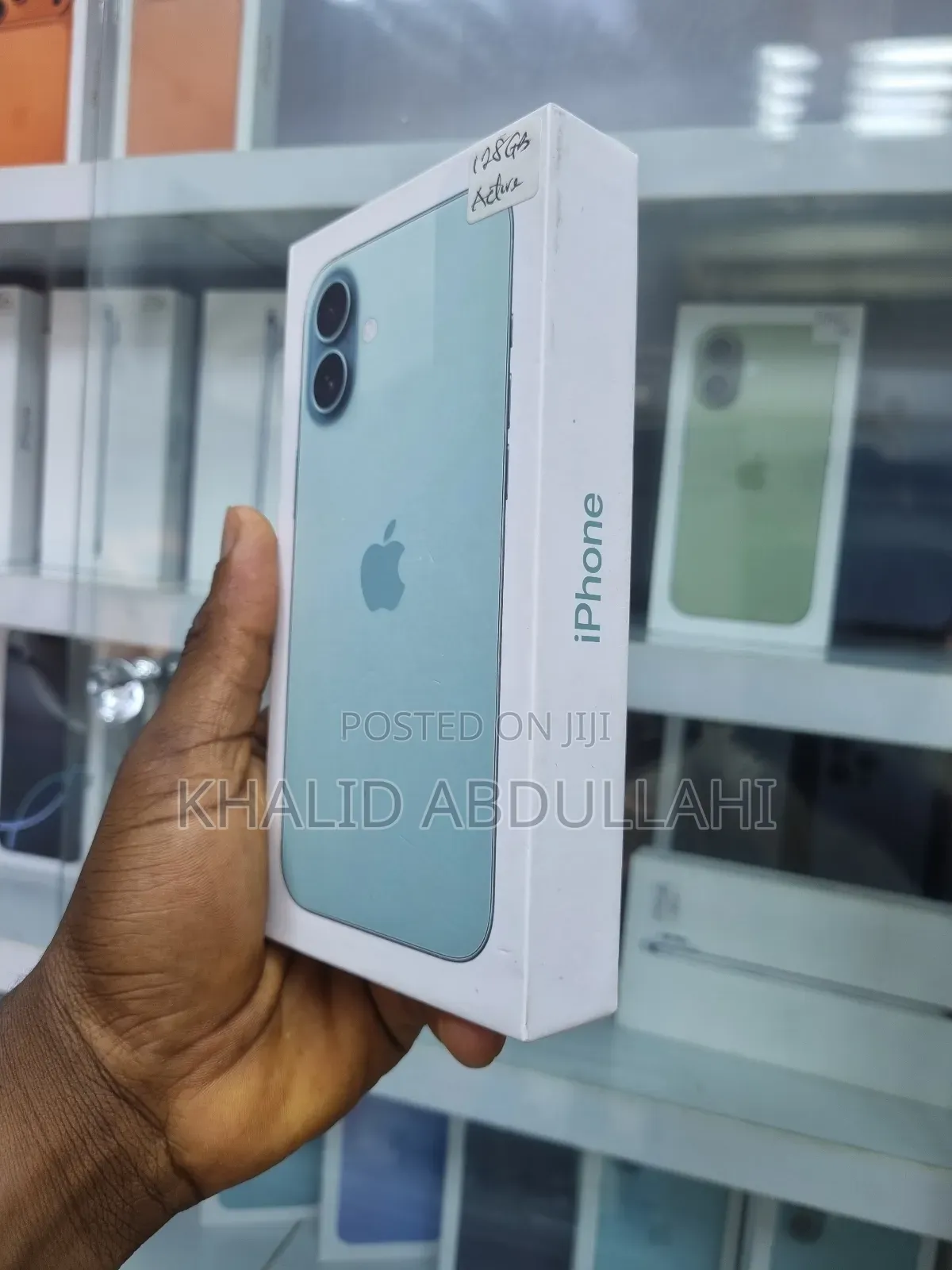 New Apple iPhone 16 128 GB Blue