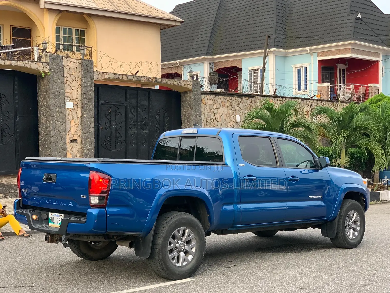 Toyota Tacoma 2019 Blue