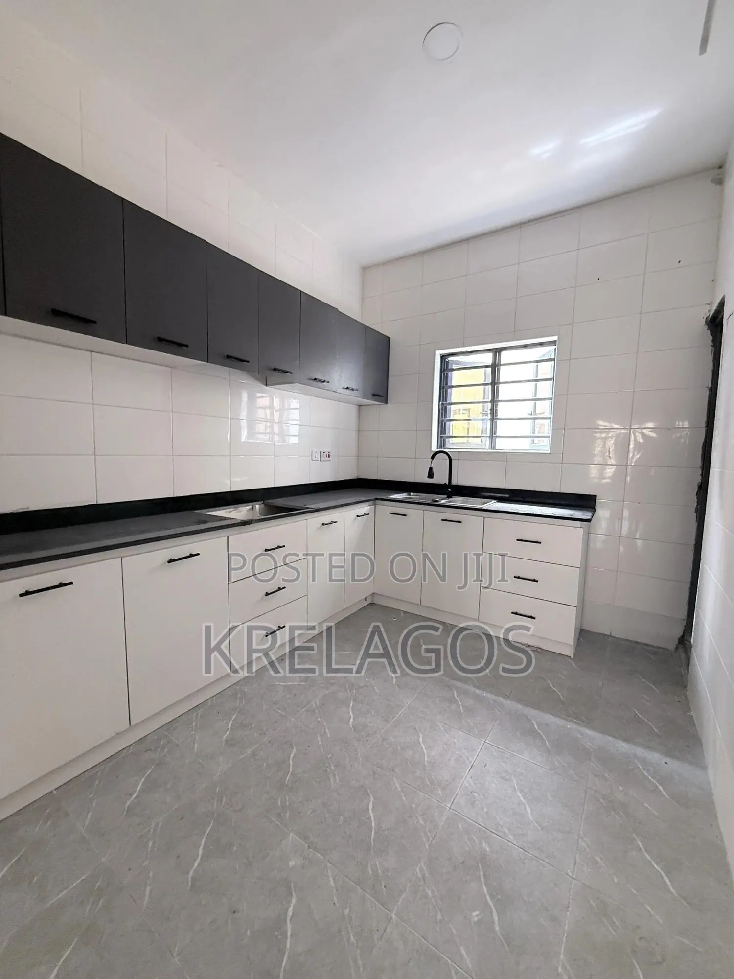 2bdrm Apartment in Ologolo for sale