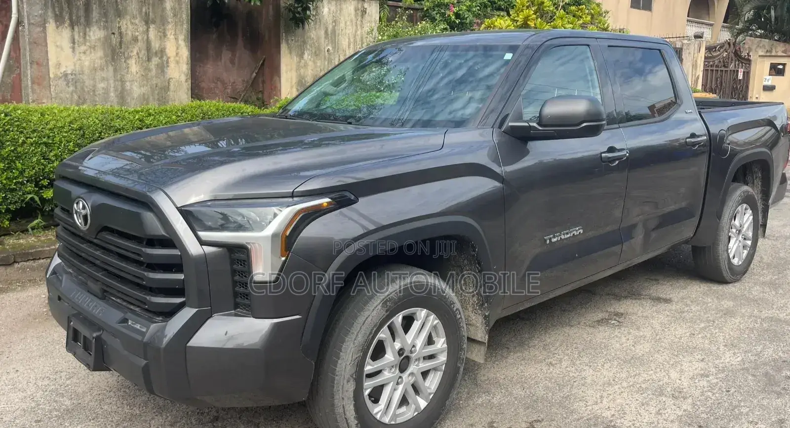 Toyota Tundra 1794 2022 Gray