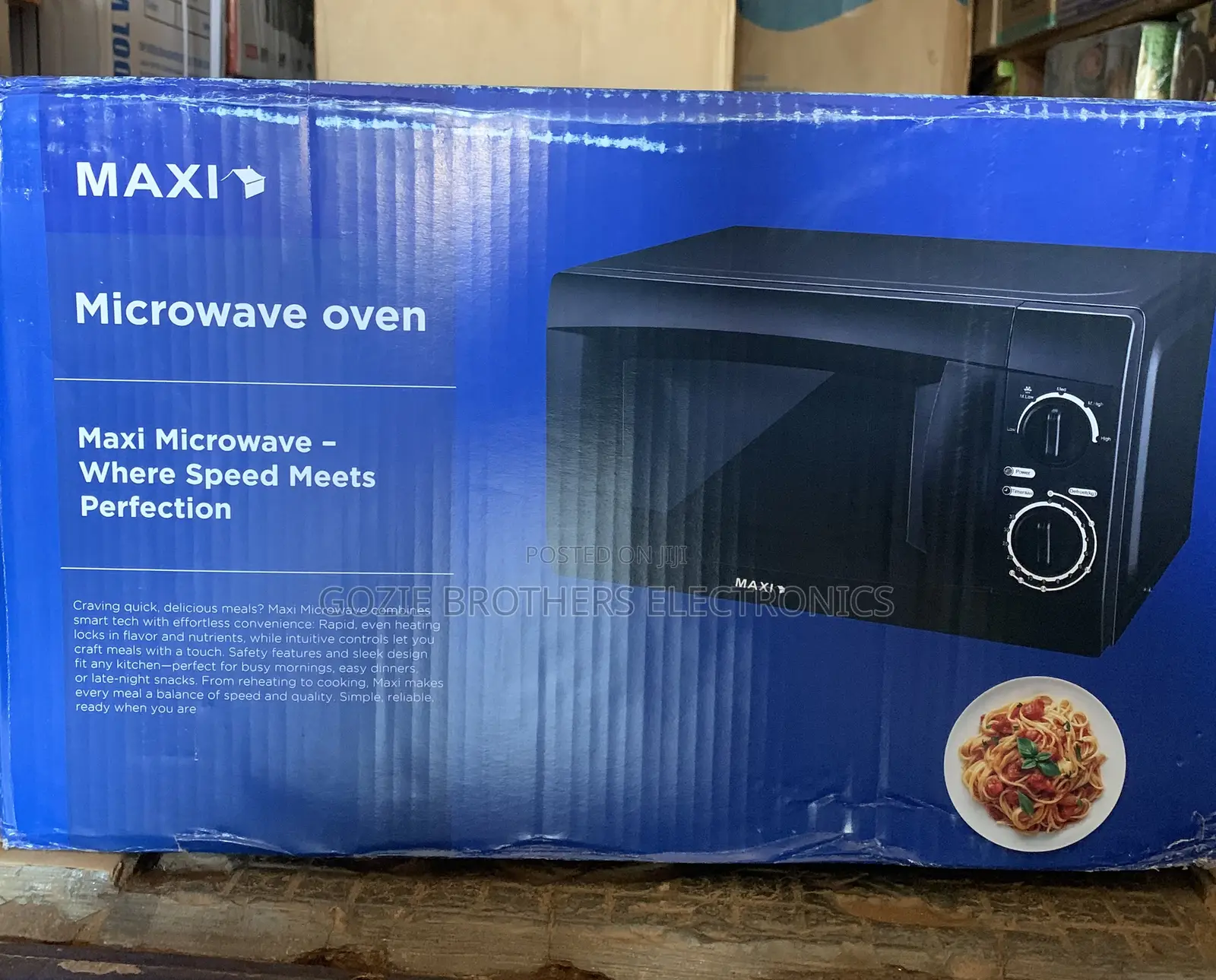 Maxi Microwave Oven 20 Liters Black Color