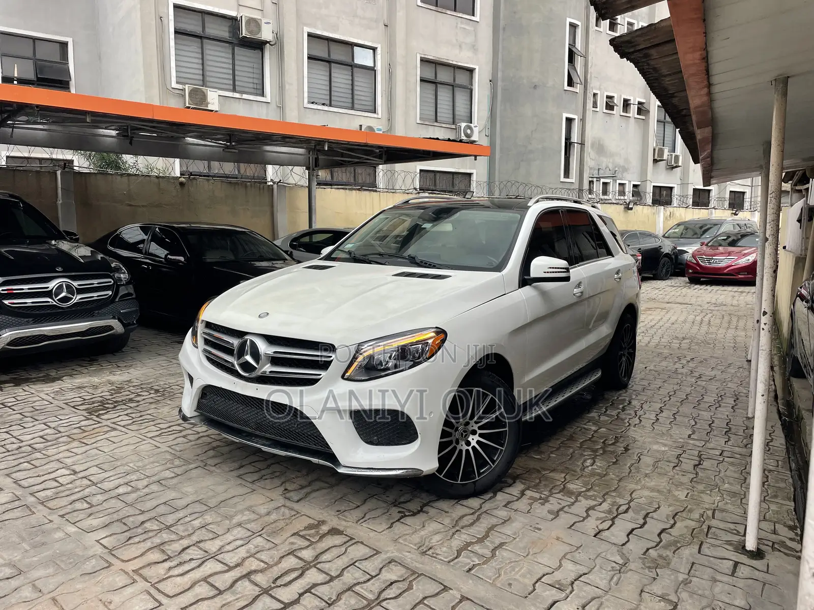 Mercedes-Benz GLE-Class 2016 White