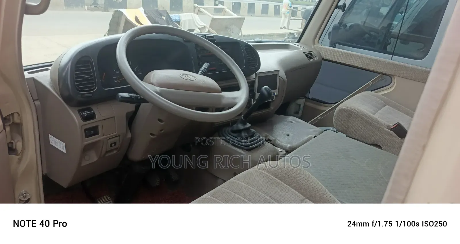 Toyota Coaster 2015 Gold
