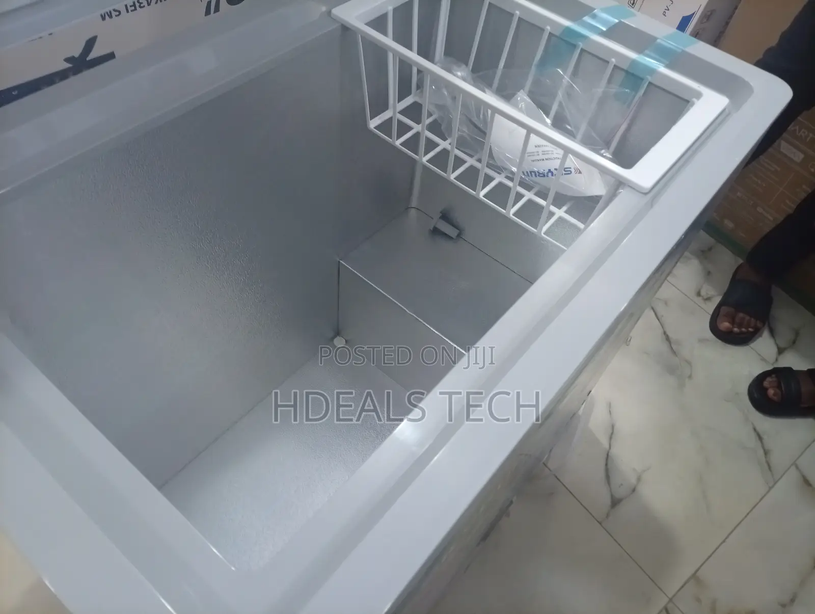 Space-Saving Design – Skyrun Chest Freezer