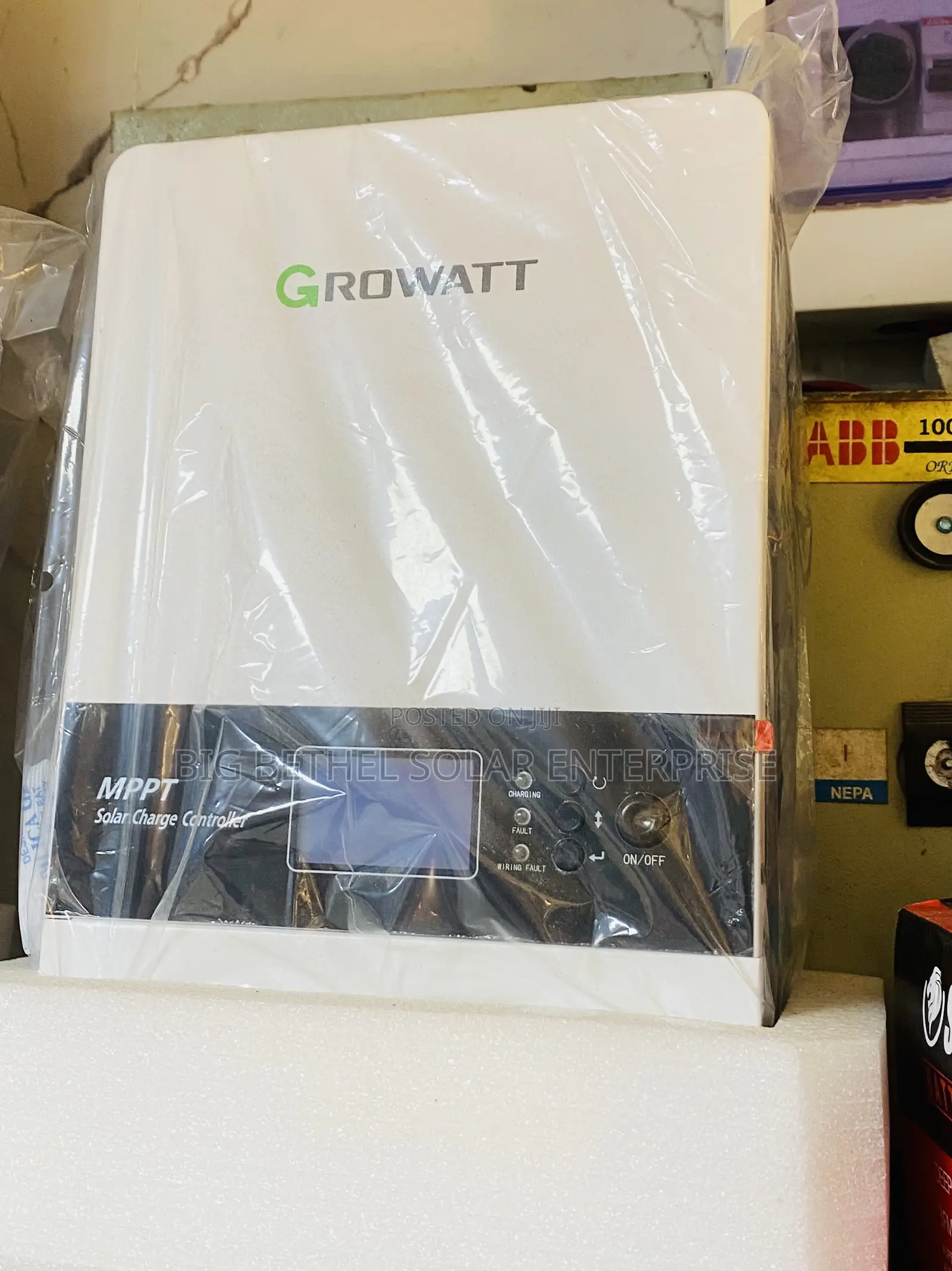 Growatt 120ah MMPT Charge Controller