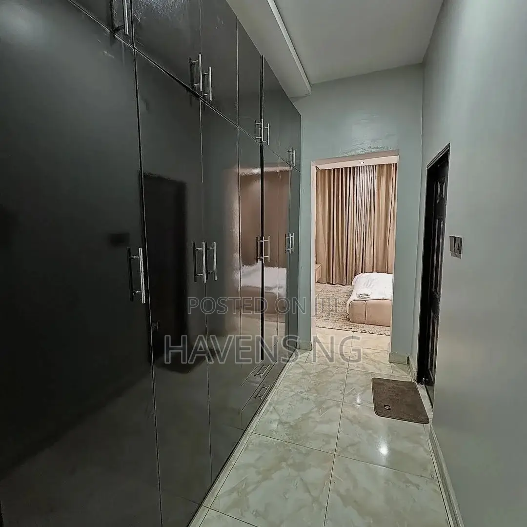 Tasteful 3-Bedroom Apartment