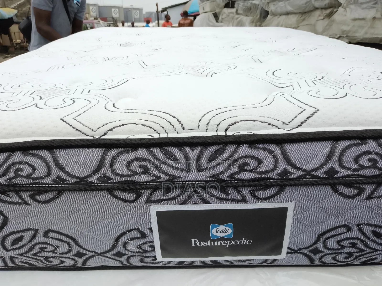 Order 4ur Affordable Canadian 4.5x6 Matress 12inches Get 1 Fiba Pilo