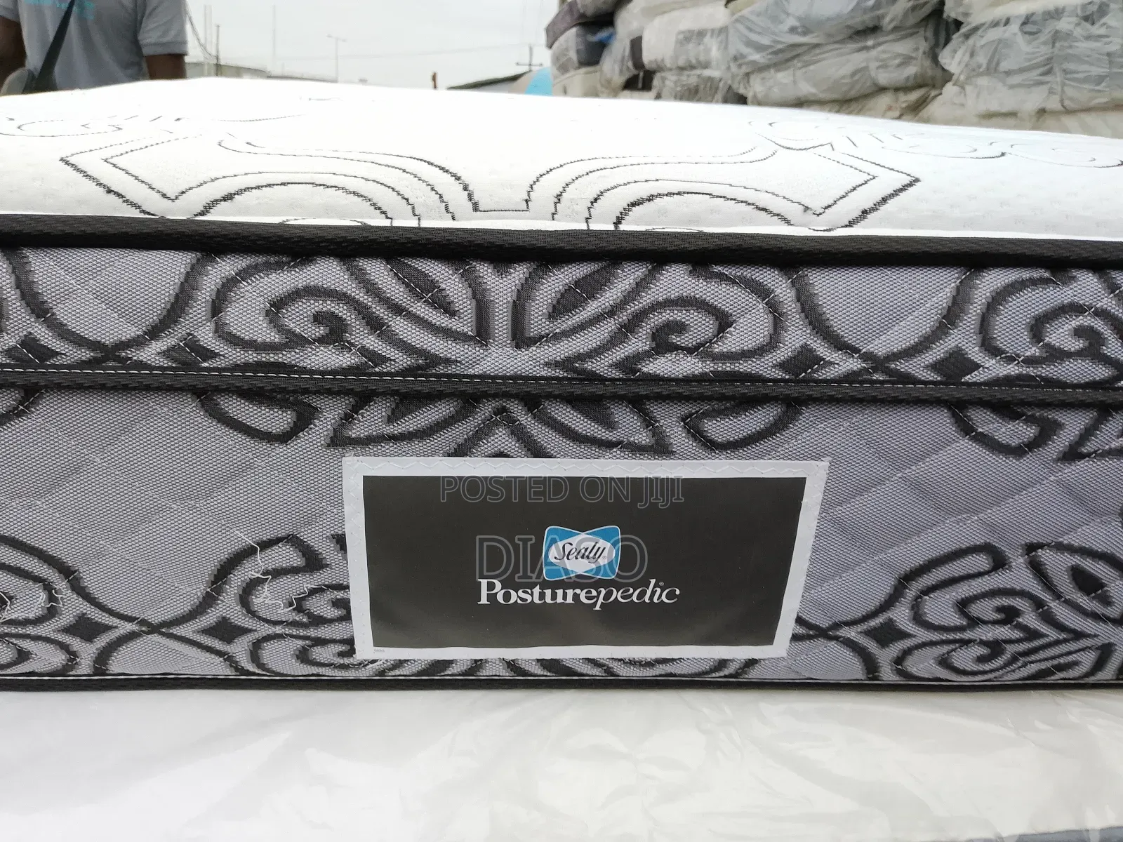 Order 4ur Affordable Canadian 4.5x6 Matress 12inches Get 1 Fiba Pilo