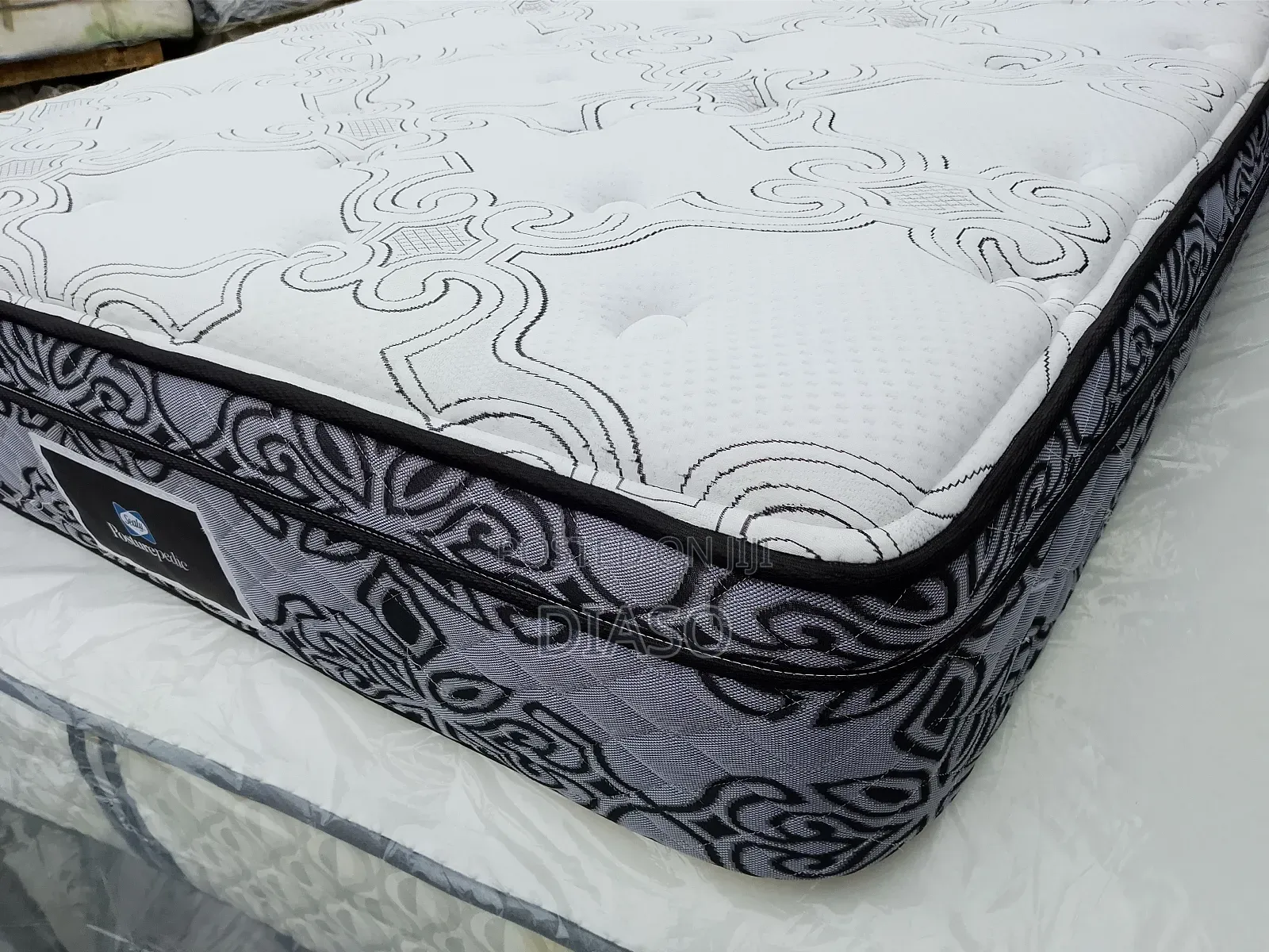 Order 4ur Affordable Canadian 4.5x6 Matress 12inches Get 1 Fiba Pilo
