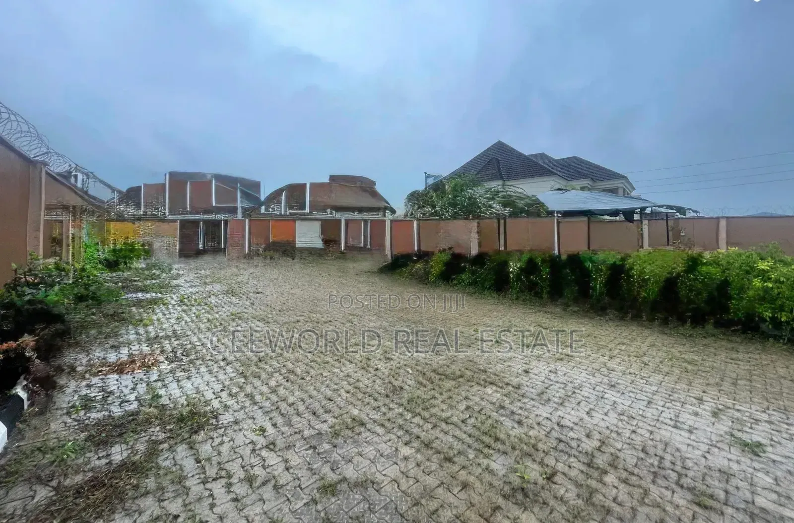 500sqm Complete Dry Land (Cut Out)
At Iyaganku Gra
